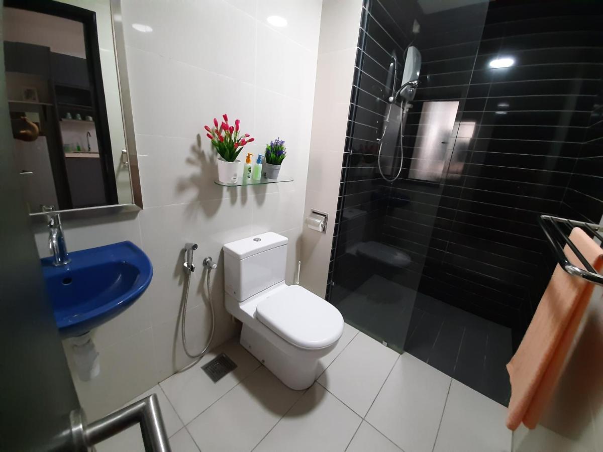 Mycozysoho With Excellent Swimming Pool View Apartment Cyberjaya Ngoại thất bức ảnh
